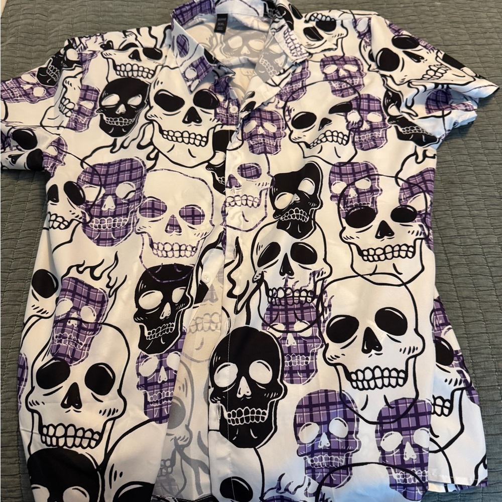 ROMWE Black and Purple Skull Print Casual Button Down Shirt